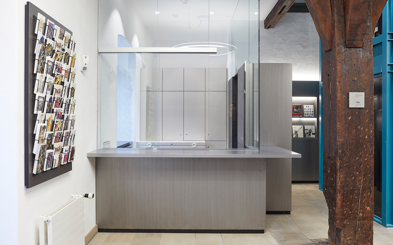 umgestaltung_foyer_spendhaus_Infotheke3